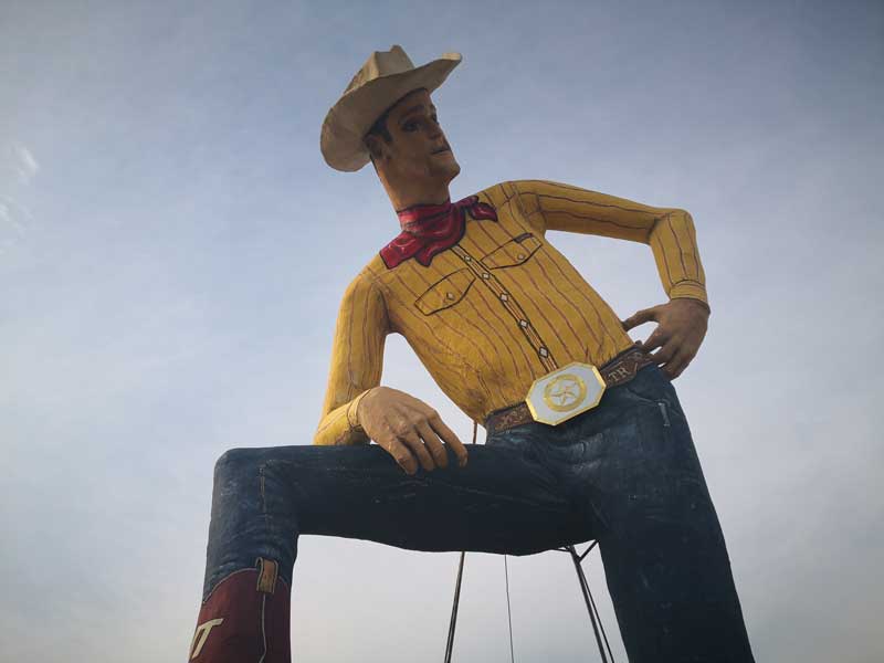 estatua de Tex Randall