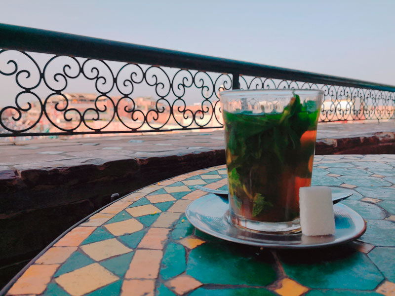 té con menta en Marruecos