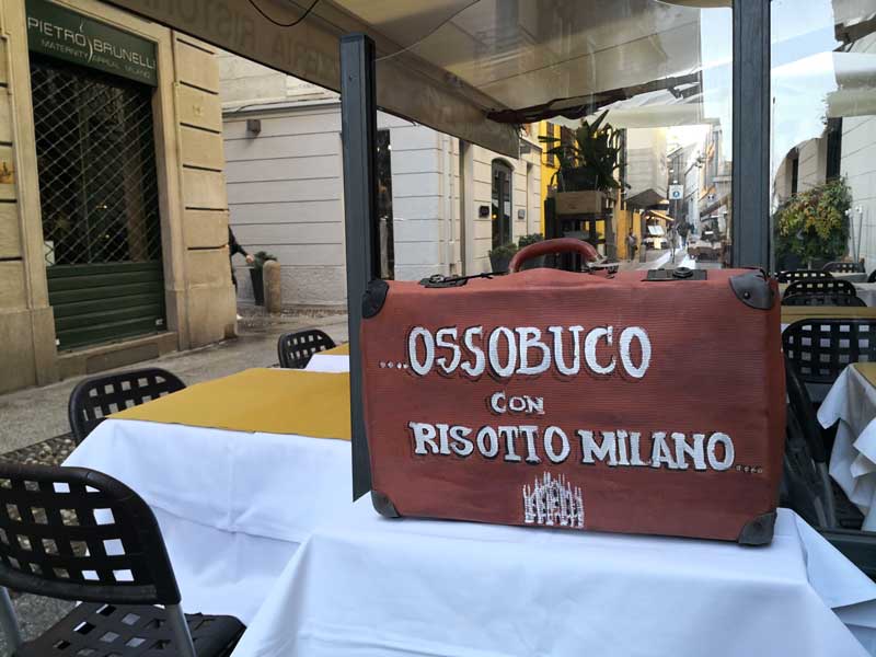 restaurantes en Milán, el ossobuco es uno de sus platos estrella