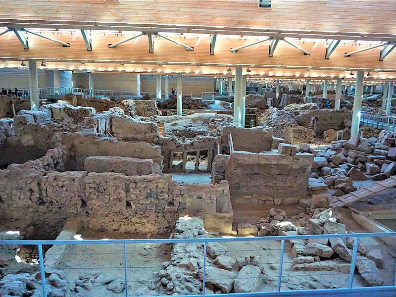 yacimientos arqueológicos en Santorini