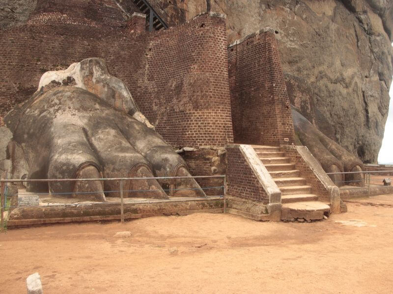historia de Sigiriya garras de león