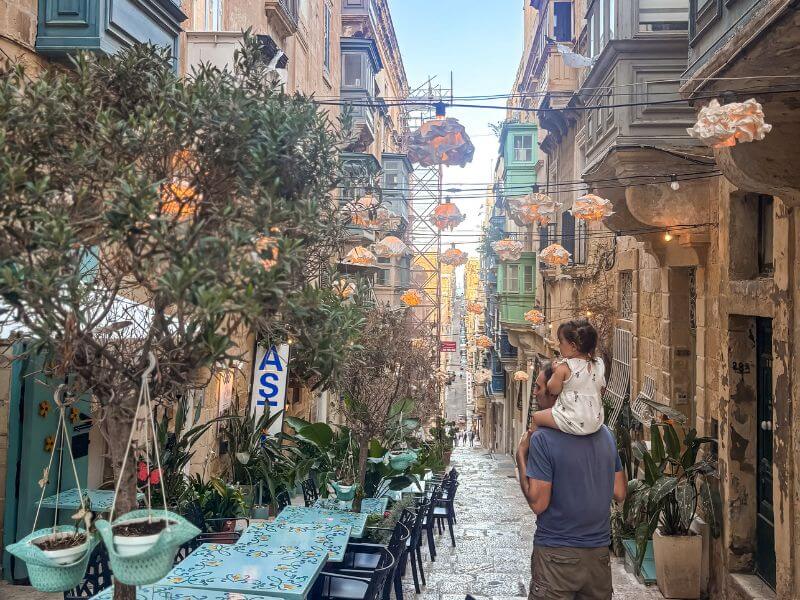 que ver en la valeta